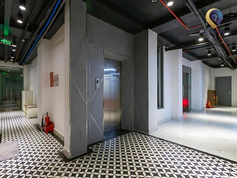Dr Son Building